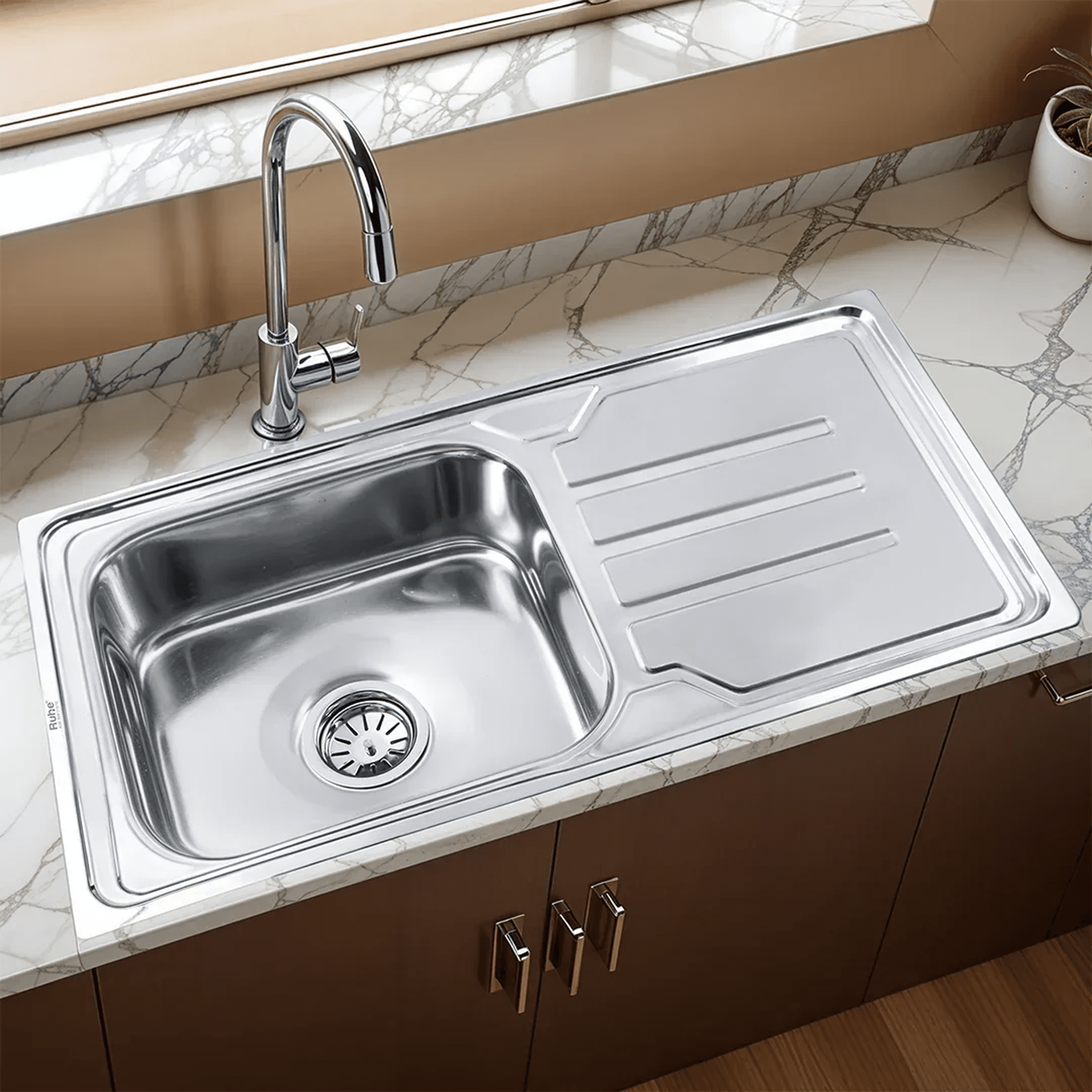 Single Bowl with Drainboard Kitchen Sink 304-Grade (42 x 20 x 9 Inches)